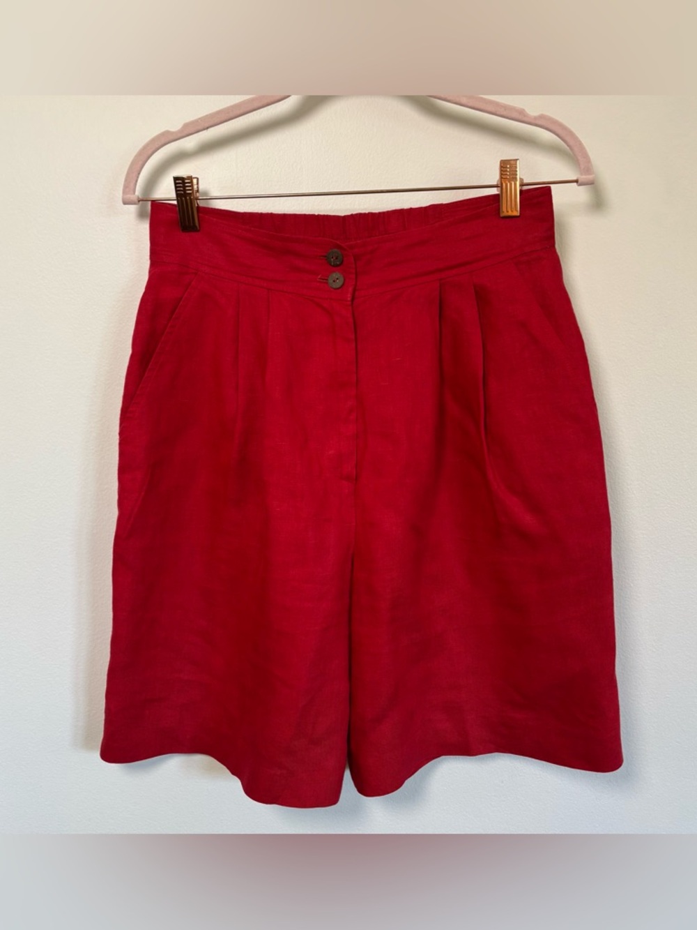 Vintage Rialto High-Waist Red Pleated Shorts